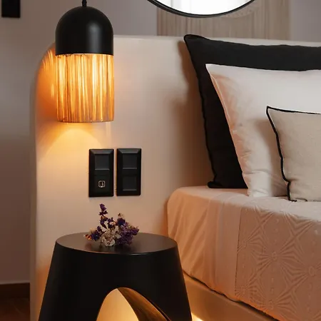 Hibiscus Naxos * Naxos City